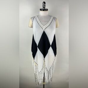 💚 2989. Black & White Sheer Fringe Overlay Tunic